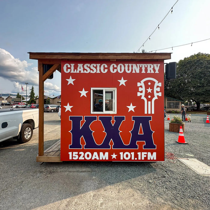 Wrapped event kiosk for KXA classic country radio
