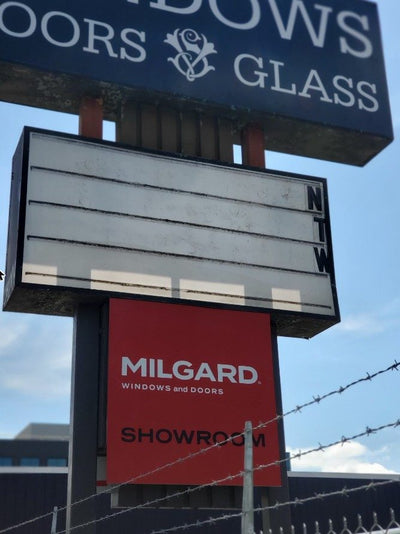 Milgard showroom pylon sign panels by Ardor Printing