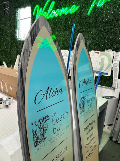 Moana Surfrider beach bar surfboard-shaped signs, detail by Ardor Printing