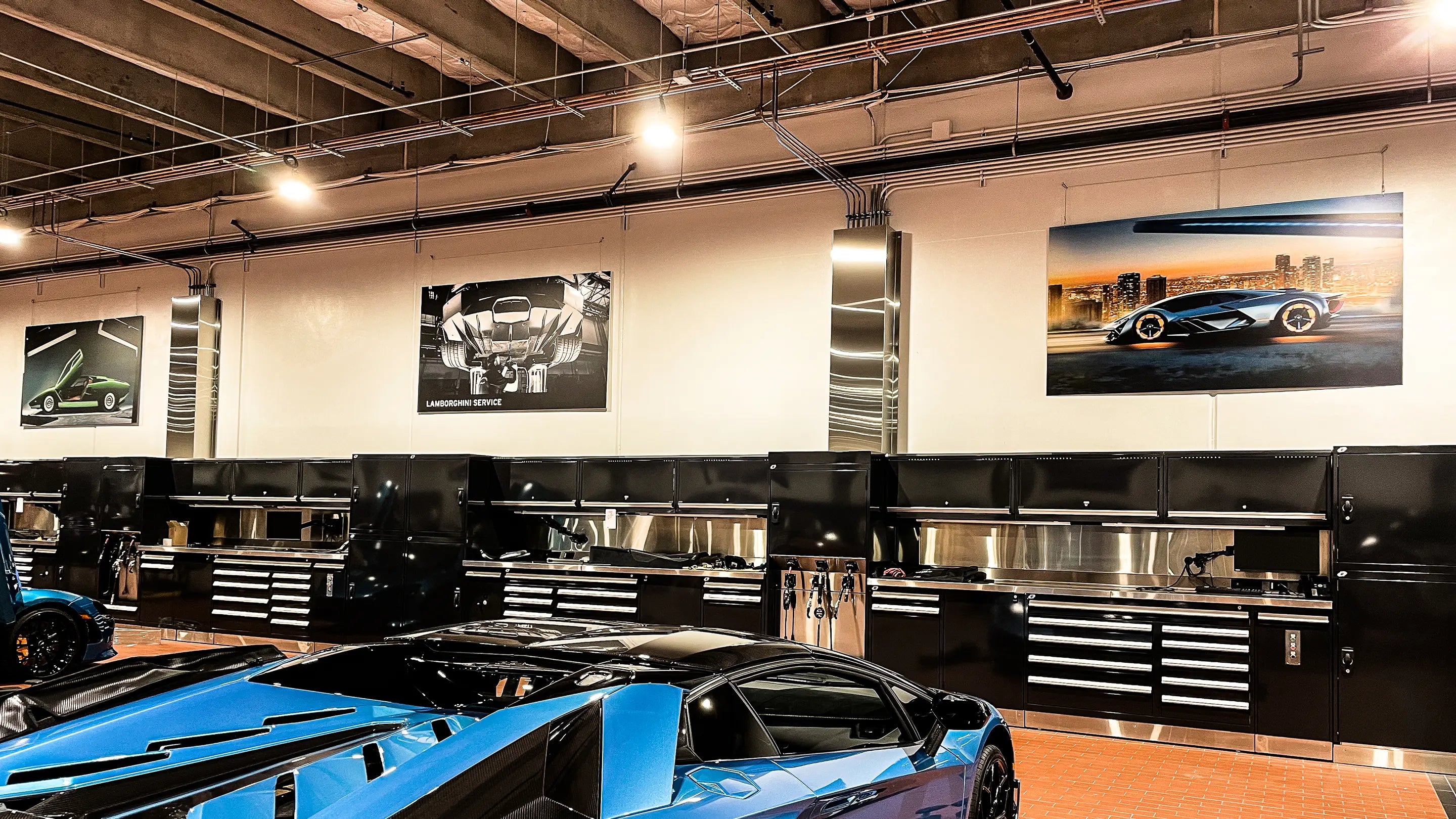 Custom printed DiBond Signs we made for Lamborghini of Bellevue.