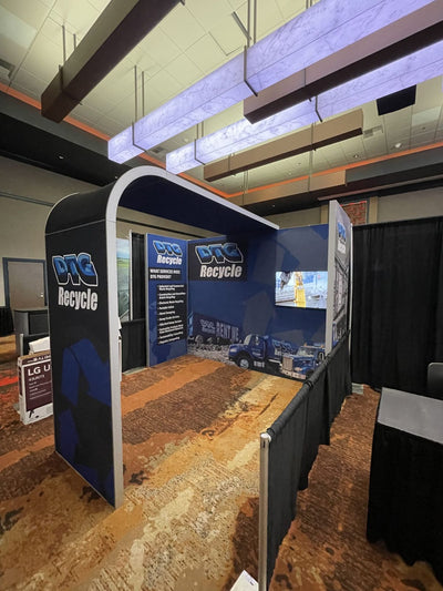 DTG Recycle custom trade show booth with printed fabric walls and arch by Ardor Printing, view 6