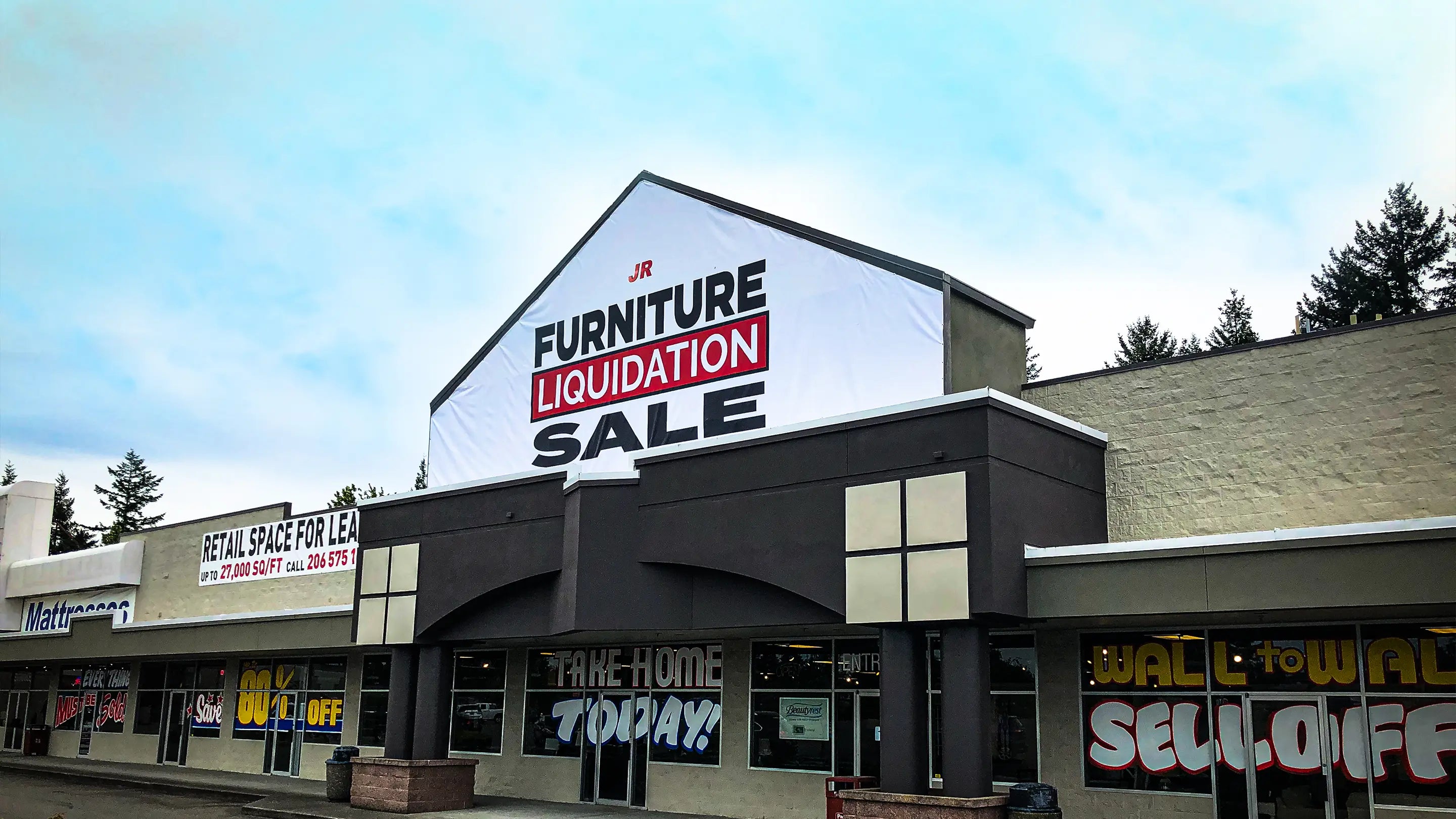 This is a grand format banner we printed for JR Furniture, in Tukwila, WA. We have done a large variety of banner printing and sign making for JR's Furniture stores.